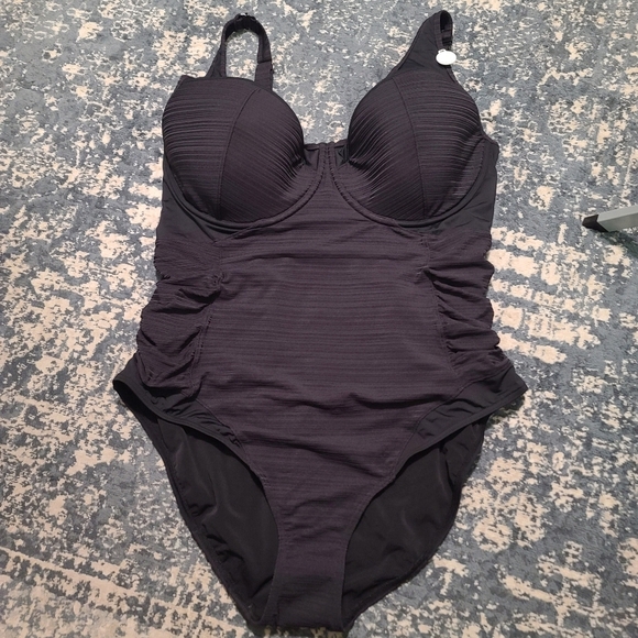 Artesands one piece swimsuit (SS1) - Picture 4 of 11